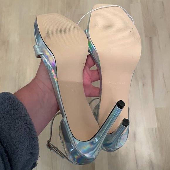 NWOT Nine West holographic strappy heels size 8.5 - Picture 5 of 7